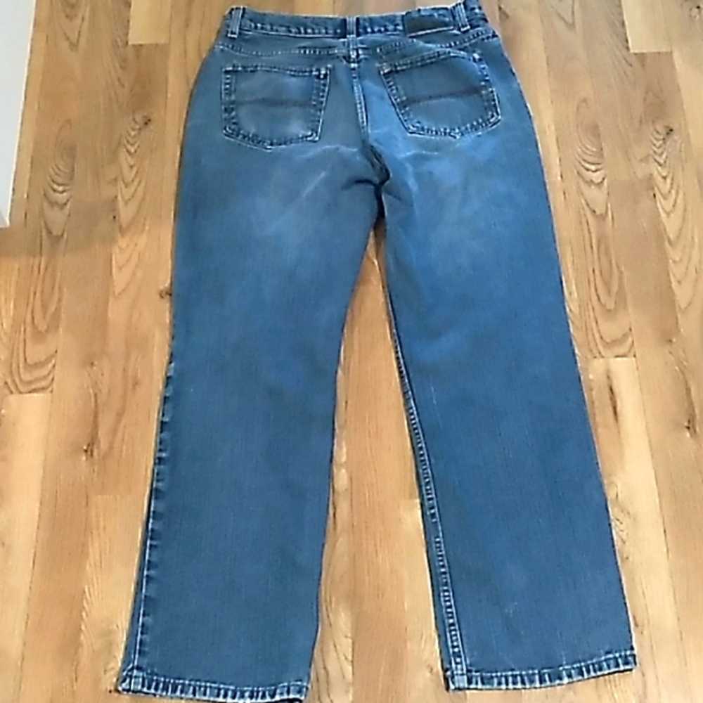 Izod Men's Denim Jeans. Size 32/32 - Picture 5 of 7
